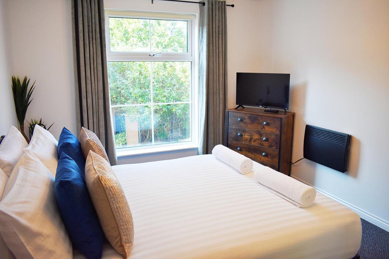 City Center Apartments Free Parking Liverpool Bagian luar foto